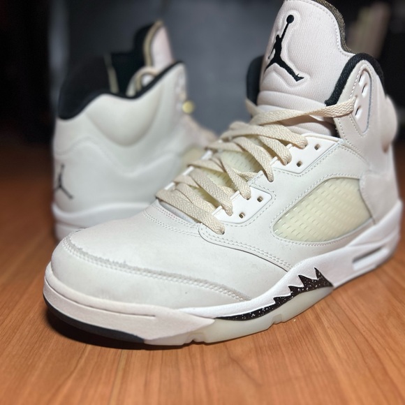 NIKE | AIR JORDAN | RETRO 5, SAIL. SZ 12 - Picture 6 of 7